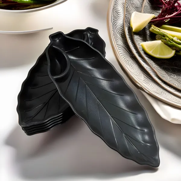 Black_Stylish_Plastic_Snacks_Platter_Set_Of_6_In_Black_Color-Perfect_For_Snacks_And_Dinner_Parties