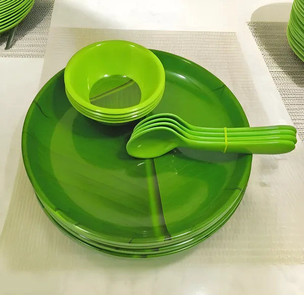 Green_12_Pcs_Elegant_Melamine_Dinner_Set_Contains_4_Full_Plates,_4_Bowls_And_4_Spoons_|_Green_Banana_Leaf_Design_Plates_&_Bowls
