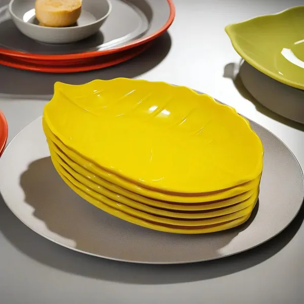 Yellow_Melamine_Small_Leaf_Shape_Snacks_Platter_Set_Of_6_-_Perfect_For_Dinner_Parties_And_Entertaining