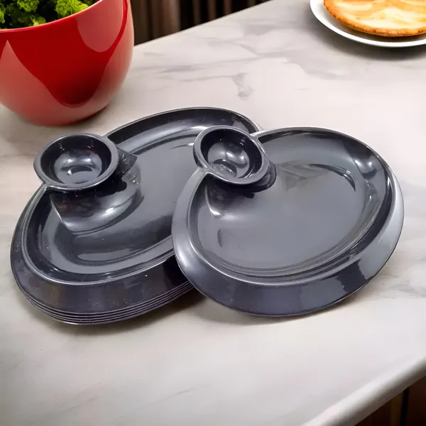 Black_Sectioned_Plastic_Platter_Set_Of_6_-_Perfect_Addition_To_Your_Dinnerware_Collection