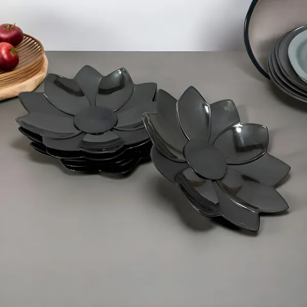 Black_Beautiful_Set_Of_6_Plastic_Snacks_Plates_In_Black_Color_-_Perfect_For_Serving_Snacks