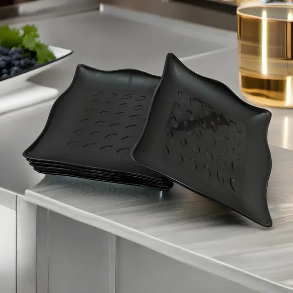 Black_Stylish_Plastic_Small_Snack_Plates_Set_Of_6_-_Perfect_For_Dining,_Serving_&_Kitchen_Utensils