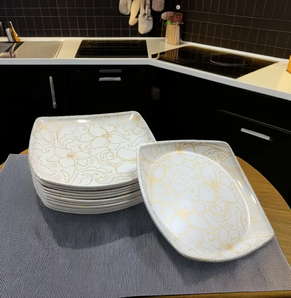 Inpro_Light_weight_Melamine_Square_Dinner_Half_Plates_for_Kitchen_&_Dining_(Pack_of_12)|_Ideal_for_Daily_Meals_&_Parties_(Size:_7.5_Inch/19_cm)