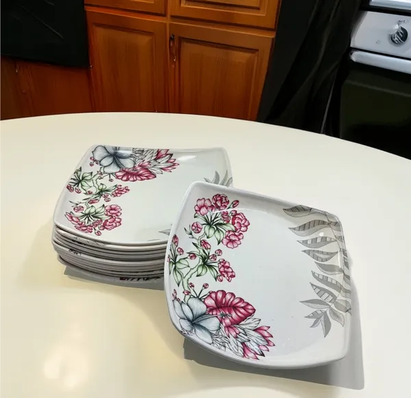 Inpro_Melamine_Square_Dinner_Half_Plates_(Pack_of_12)|_Lightweight_Plates_for_Daily_Use_|_dinnerware_plate_Ideal_for_Daily_Meals_&_Parties__(Size:_7.5_Inch/19_cm)
