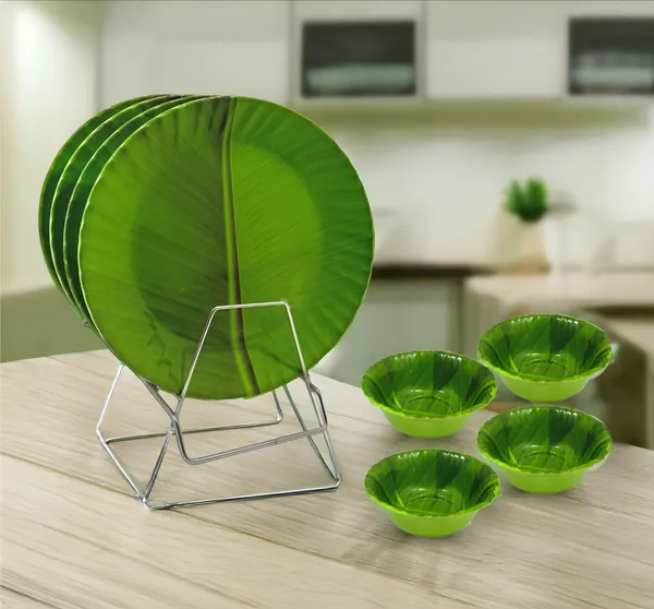 Green_Modern_Design_Melamine_8_Pcs_Dinner_Set_|_4_Full_Plates_&_4_Bowls_For_Kitchen