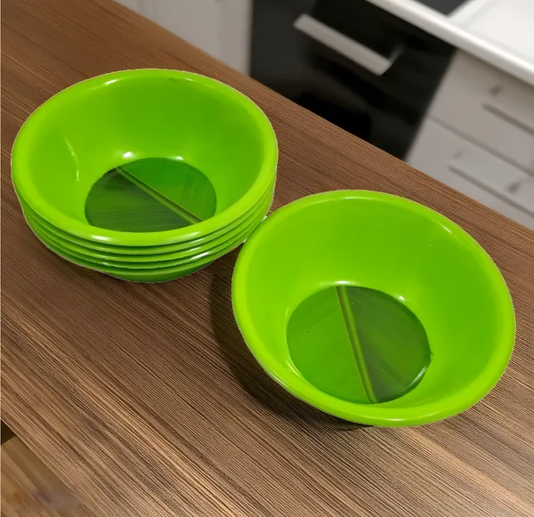 Green_Melamine_Serving_Bowl_Set_Of_6_-_Scratch-Resistant,_Stylish_Design_For_Home_&_Kitchen
