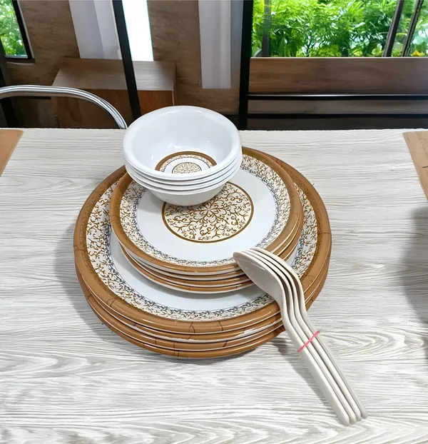 Multicolor_Classic_Pattern_Melamine_16_Pcs_Dinner_Set_Contains_4_Full_Plates,_4_Half_Plates,_4_Bowls_And_4_Spoons_|_Long-Lasting,_Easy-Clean_Dinnerware