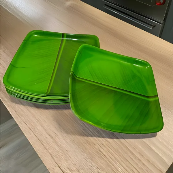 Green_Melamine_Square_Half_Plates_Set_(Pack_Of_6)_-_Perfect_For_Serving_Snacks_And_Meals_For_6