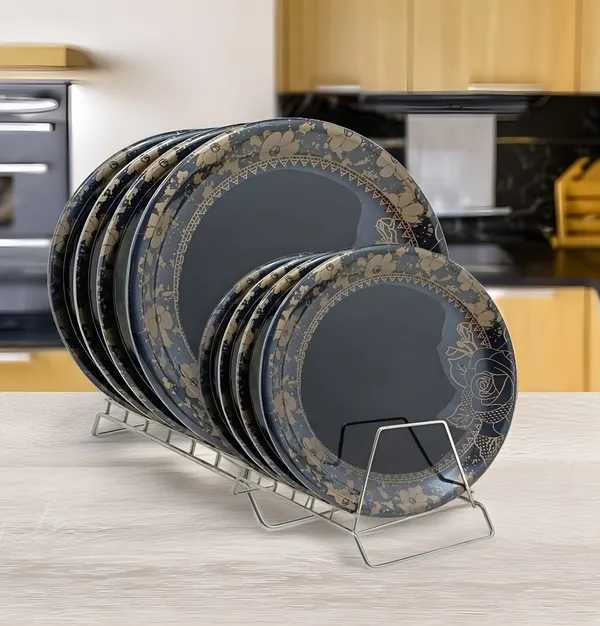 Black_Set_Of_8_(4_Full_&_4_Half)_Melamine_Round_Dinner_Plates_-_Perfect_For_Dinner_And_Snacks