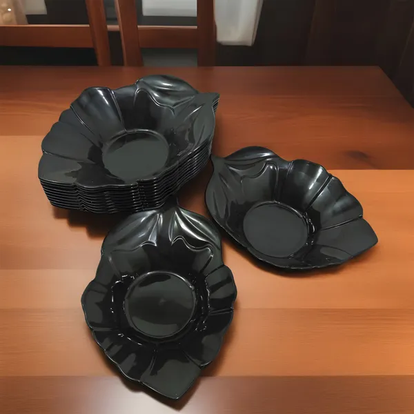 Black_(Pack_Of_12)_Plastic_Snacks_Platters_In_Black_Color-Perfect_For_Kitchen_Utensils_&_Snacks