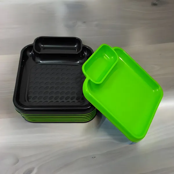 Multicolor_Plastic_Snacks_Platter_Set_Of_12_Green_&_Black_Platters_-_Perfect_Addition_To_Your_Kitchen