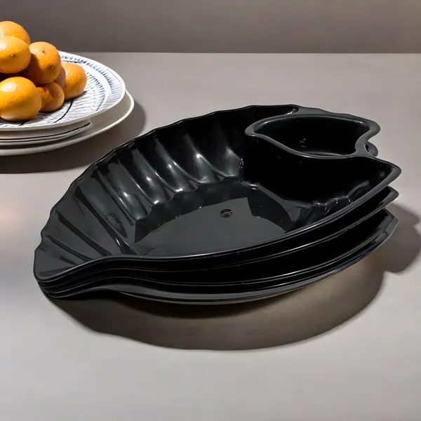 Black_Stylish_Plastic_Snacks_Platter_Set_Of_4_-_Perfect_Addition_To_Your_Kitchen_Utensils