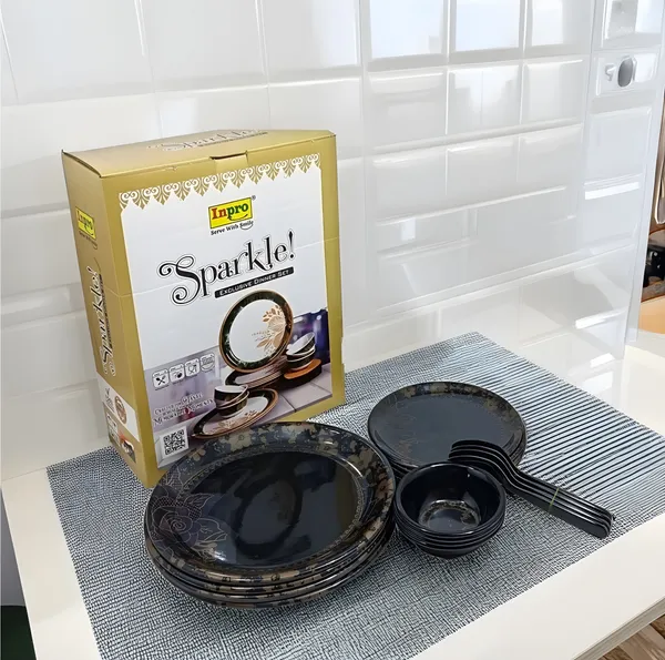 Black_Durable_16_Pcs_Melamine_Dinner_Set_Contains_4_Full_Plates,_4_Half_Plates,_4_Bowls_And_4_Spoons_|_Lightweight_&_Chip-Resistant_Dinnerware