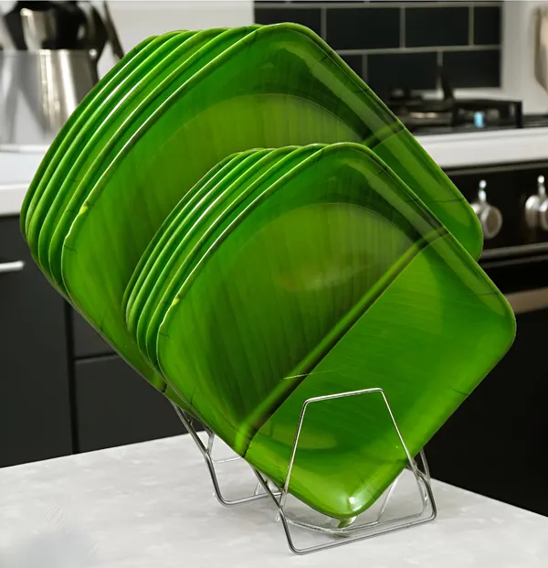 Green_Set_Of_12_(6_Full_&_6_Half)_Melamine_Square_Dinner_Plates_-_Perfect_For_Snacks_And_Dinner