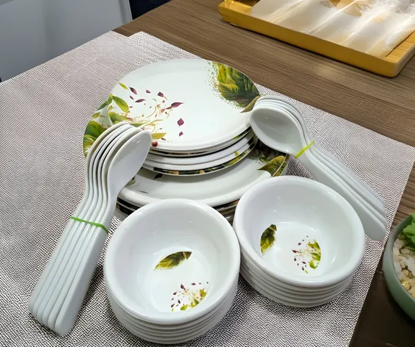 Multicolor_Upgrade_Your_Dining_With_Our_36_Pcs_Melamine_Dinner_Set_Contains_6_Full_Plates,_6_Half_Plates,_12_Bowls_And_12_Spoons_-Perfect_Kitchen_Utensils_Set_For_Family_Meals