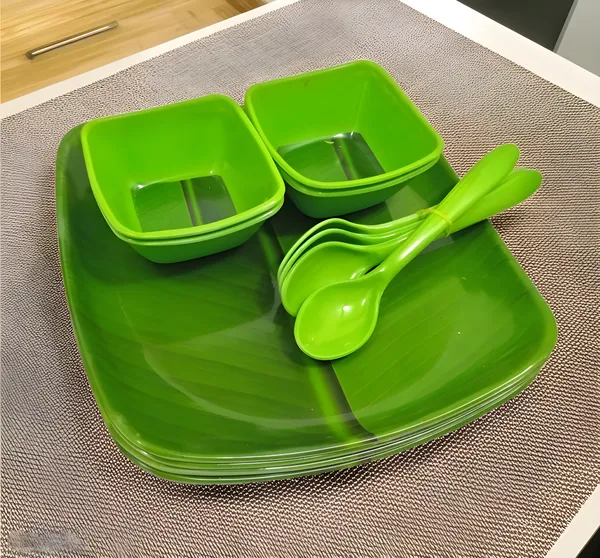 Green_Banana_Leaf_Pattern_12_Pcs_Melamine_Square_Dinner_Set_Contains_4_Full_Plates,_4_Bowls_And_4_Spoons_|_Perfect_For_Traditional_Dining