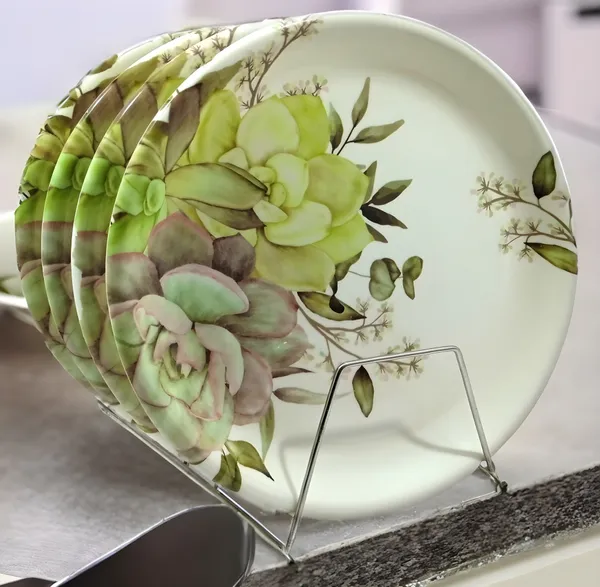 Multicolor_Upgrade_Your_Dinner_Experience_With_Our_Set_Of_4_Melamine_Round_Plates_-_Perfect_For_Kitchen