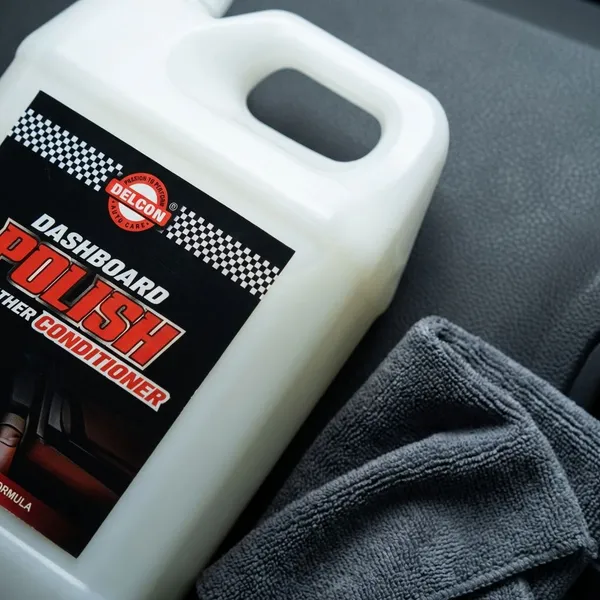 Dashboard_Polish_And_Leather_Conditioner