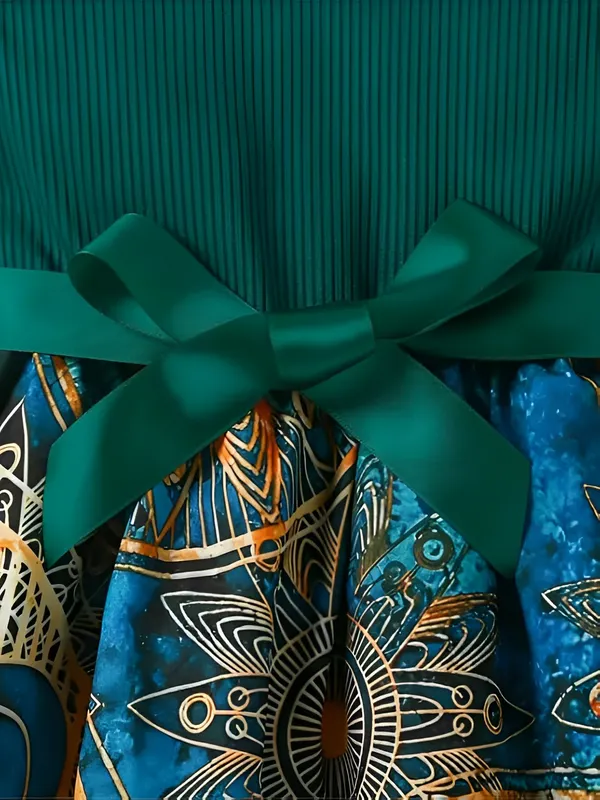 Green_Printed_Knee-Length_Puff_Sleeve_Girls_Party_Dress_&_Frock_-_Stylish_Round_Neck