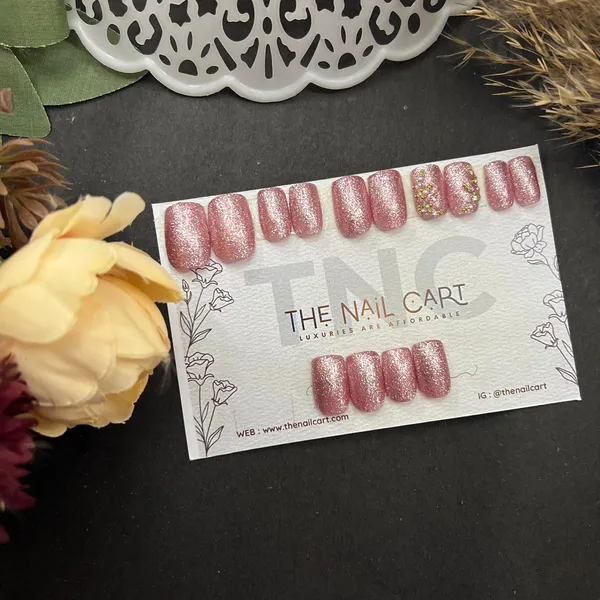 Rose_Gold_Bling_Press_On_Artificial_Nails