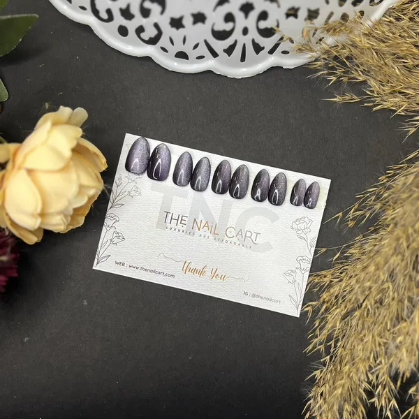 Indigo_Cat_Eye_Press_On_False_Nails