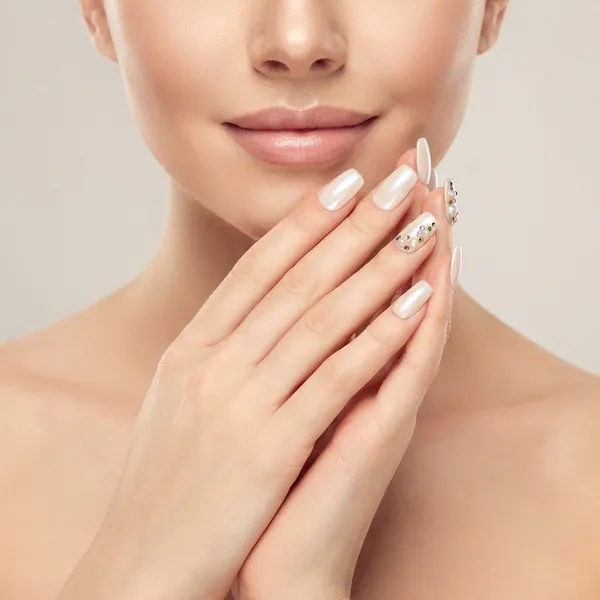 White_Premium_Glacy_Press_On_Nails
