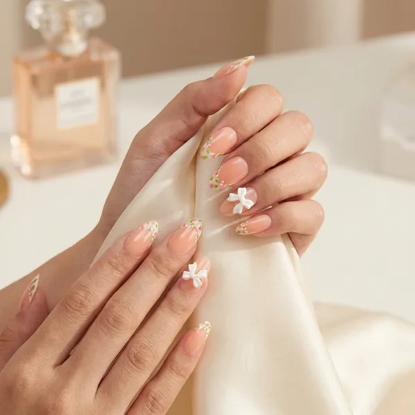 Nude_Floral_With_Bow_Press_On_Nails