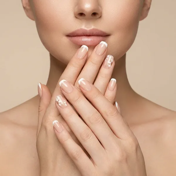 Peach_Butterfly_Press_On_Artificial_Nails