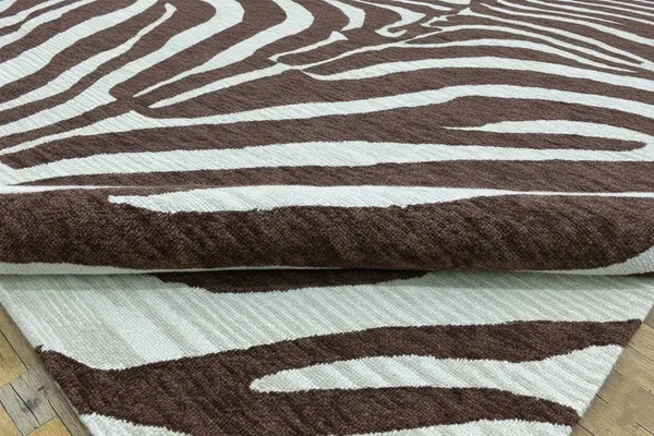 Silver_Area_Rug_Wool_For_Home_&_Office