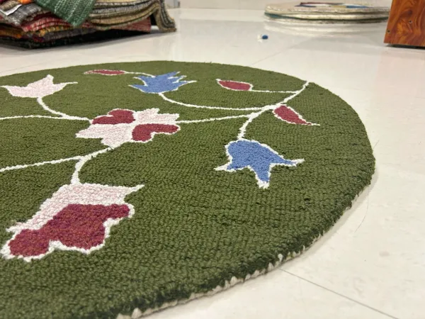 Green_Area_Rug_Wool_For_Home_&_Office