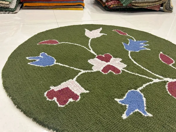Green_Area_Rug_Wool_For_Home_&_Office