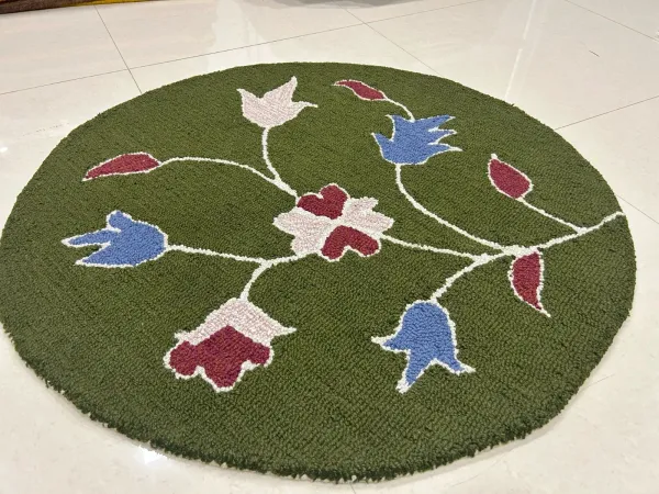 Green_Area_Rug_Wool_For_Home_&_Office