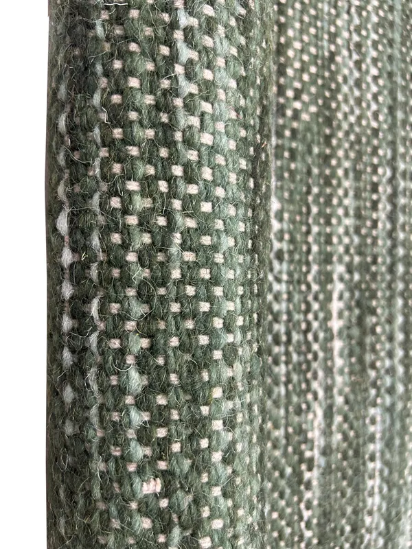 Green_Area_Rug_Wool_For_Home_&_Office