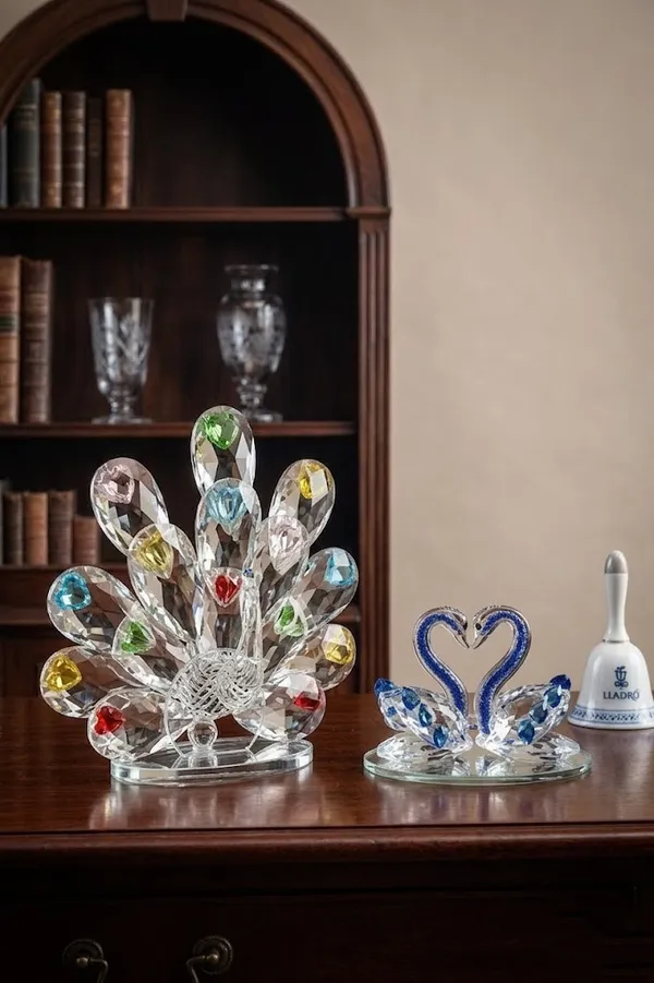 Crystal_Glass_Decorative_Swan_And_Peacock_Figurine_Set