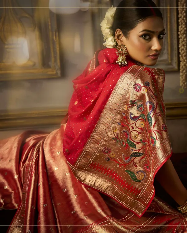 KADWA_KASAB_SILK_SAREE_WITH_HEAVY_ZIRCON_&_SAROSKI_WORK._WITH_HEAVY_DUPATAA