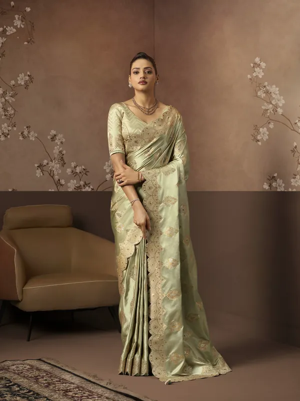 PREMIUM_SILK_SAREE_WITH_HEAVY_SAROSKI_WORK_WITH_CUT-BORDER