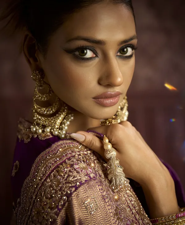 PURE_VISCOSE_SAREE_WITH_POSITIONS_PRINT_&_HEAVY_EMBROIDERY_&_ZIRCON,_MOTI_WORK