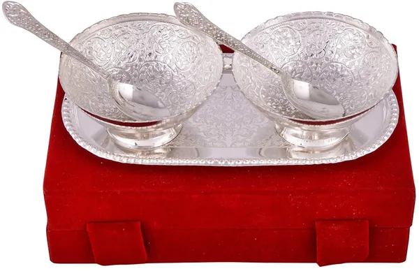 Brass_Silver_Plated_Floral_Bowls,_Spoon_With_Plate_In_Royal_Velvet_Gift_Box_(Silver)_-_5_Pieces,_250_Milliliter_-_250_Ml