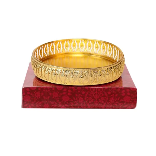 Copper_German_Silver_Golden_Tray_(6-Inch)_–_Decorative_Gift_for_Diwali,_Wedding,_Anniversary_&_Festivals_|_Includes_Gift_Box_for_Wedding,Housewarming,Birthday,Gathering_retrun_Gift