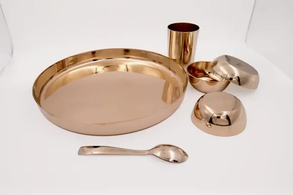 Copper_Kansa_Bronze_Bhoojan/Dinner_Thali_Set(Gold,Set_of_6_Piece)