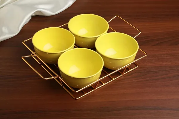 Copper_Snack_Four_Metal_Bowl_Gold_Plated_Tray_with_Handle_for_Fresh_Fruit_Tray,_Dried_Fruit_Tray,_with_Tray,_Snack_Tray,_Grid_Plate_(Gold_and_Lime)_Ramekin_Guest_Refeshment_Set