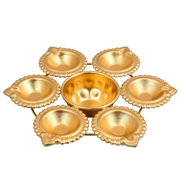 Diya_Round_Shape_Flower_Decorative_Urli_Bowl_Handcrafted_for_Floating_Flowers_and_T_Light_Candles_Home,Office_and_Table_Decor|_Diwali_Decoration_Items_(7_Inches)_with_6_diyas_in_Gift_box_Return_Gift