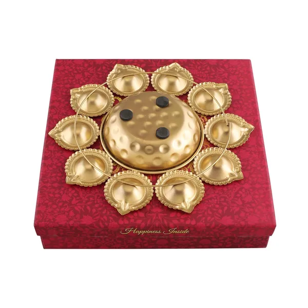 Copper_Metal_Decorative_Metal_Diya_Traditional_Diya_Urli_Tealight_Holder_Golden_Bowl_for_Floating_Flowers_Home,Office_Wedding_Decor_Size_10_Inches_with_10_diyas_with_Gift_Box