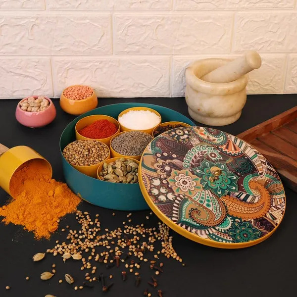 Copper_Metal_Magnetic_Steel_Handcrafted_Spice_Box_Set_For_Kitchen_With_Spoon_(7_Containers,_40_Ml_each)_-_Masala_Box_size_8_Inches_For_Kitchen_and_Candy_organization