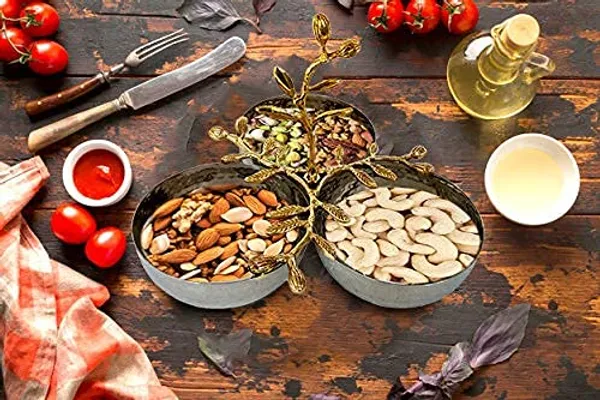 Copper_Three_Bowls_with_Leaf_Holder_|_Steel_Bowls_and_Aluminum_Leaf_Holder|_Gold_Silver_Color_|Refreshner|Dry_Fruit_Serving|Decorative_Bowl|Tableware|Centerpiece|Gifting|Made_in_India