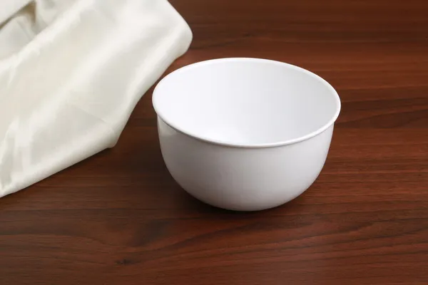 Copper_Serving_Metal_Bowl_for_Kitchen,_Ideal_for_Snacks,_Rice,_Salad,_Fruits,Noodles_and_Dessert_Bowl-_White_Color_Size_4.5_Inches