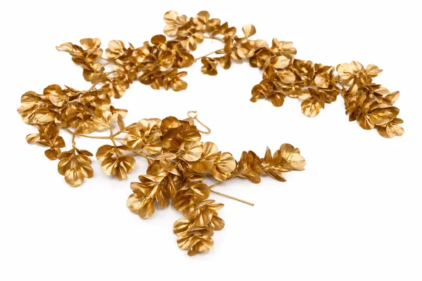 Golden_Artificial_Leaves_And_Wire_Champagne_Leaf_Garland_For_Home_Decor