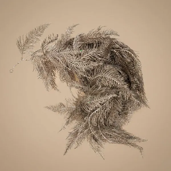 Silver_Artificial_Foliage_And_Wire_Fern_Decorative_Garland_For_Home_Decor