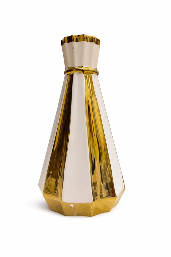 White_And_Golden_Ceramic_Faceted_Vase_For_Home_Decor