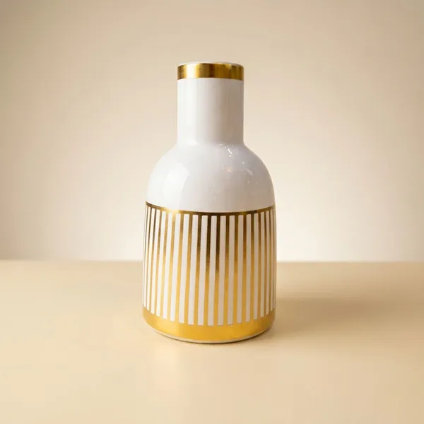 White_And_Golden_Ceramic_Bottle_Vase_Compact_For_Home_Decor
